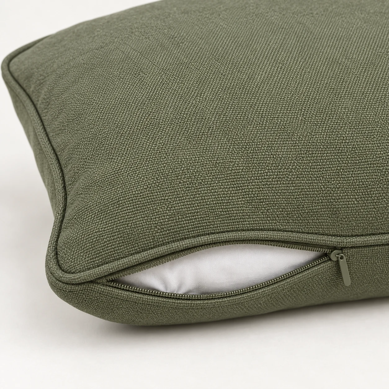 FJORA Haven &ndash; Outdoor Cushion &ndash; fjora haven cover detail